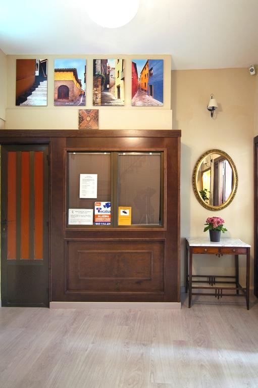 Hostal Palacete De Los Arcedianos Tarazona Exterior foto
